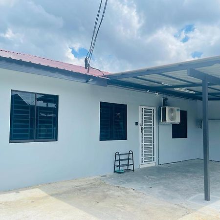 Sshomestay Skudai Exterior photo